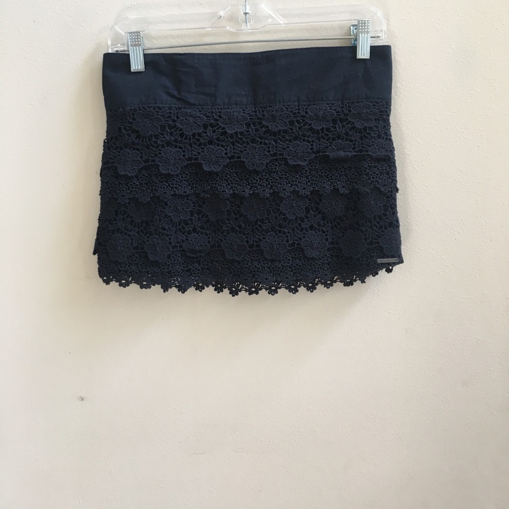 mini skirt